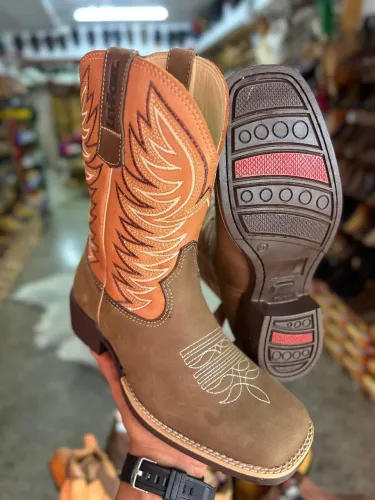 Texana cano médio feminina