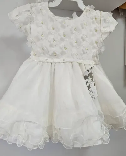 Vestido lindo bege bebê tam. M (06 à 09 meses)