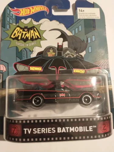 Hot Wheels BATMAN BATMOBILE