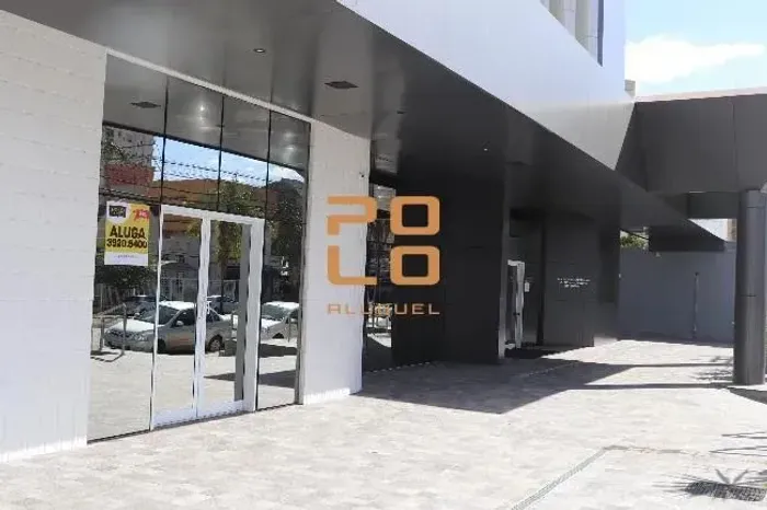 Loja para alugar na Avenida Assis Chateaubriand, setor Oeste, em Goiânia-GO