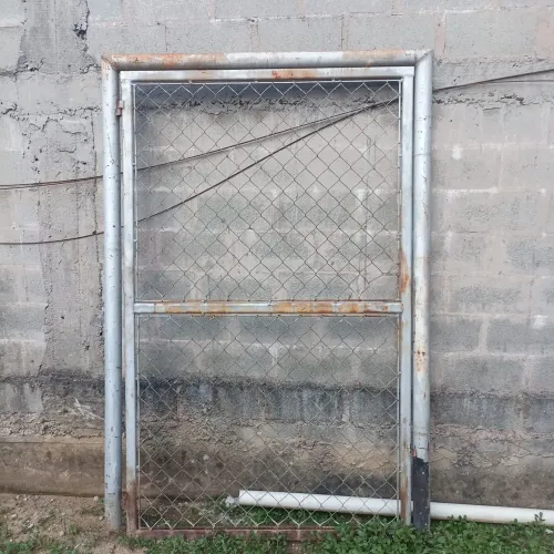 Portão galvanizado