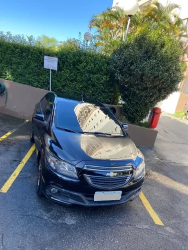 Chevrolet Onix Hatch LTZ 1.4 8V Flex Power Aut. 4P 2015