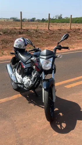 Vende se ou troco por carro , tenho volta!