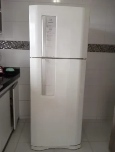 Geladeira eletrolux seminova 127v 350l