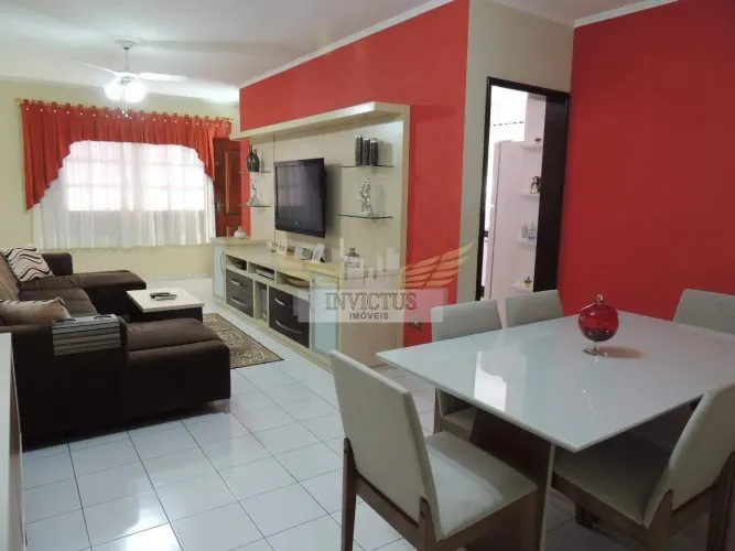 Sobrado com 2 Quartos para Comprar, 257m² - Vila Cecília Maria, Santo André/SP.