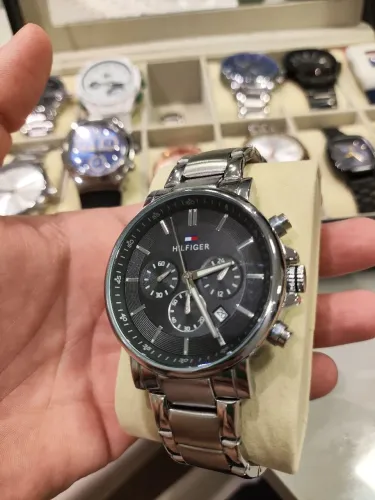 Relógio Tommy Hilfiger Prata e Preto