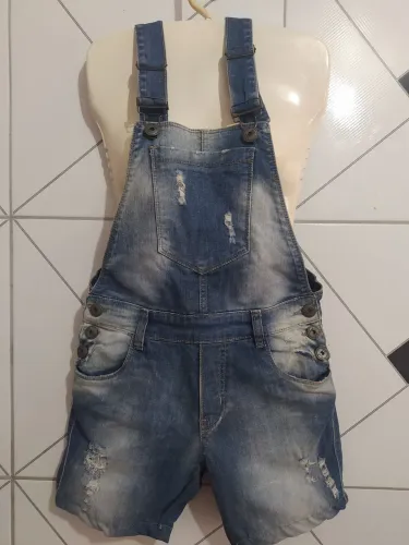 Macacão Jeans Shorts Feminino Destroyed
