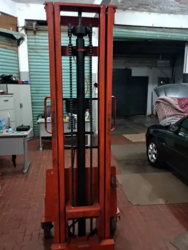Paleteira eletrica byg 1000kg