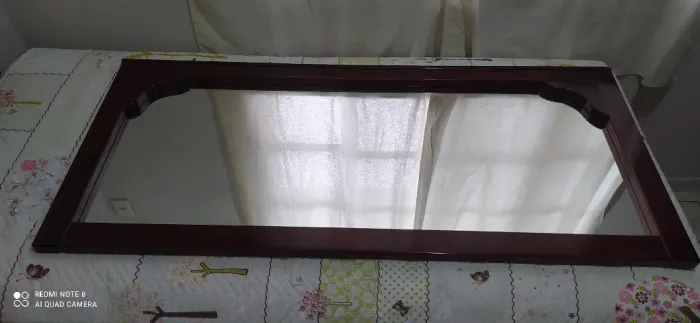 Espelho Horizontal de parede com moldura de madeira de lei tamanho medida : (1,50 x 0,70)