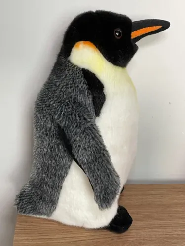 Pinguim de Pelúcia - Brinquedo Infantil