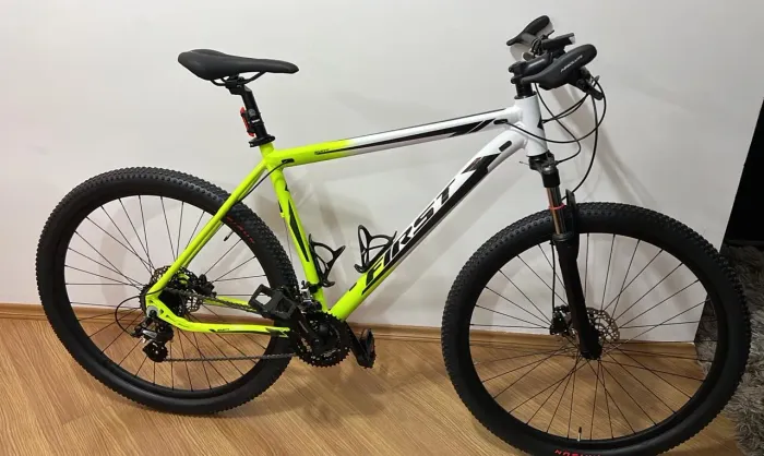 Bicicleta MTB - First Smitt - NOVA!