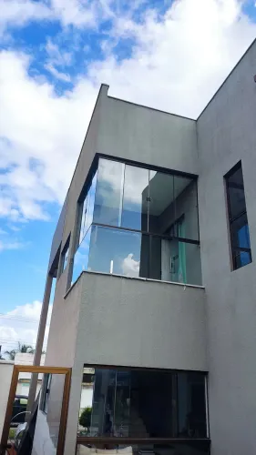 Janelas e Sacada de Vidro Temperado