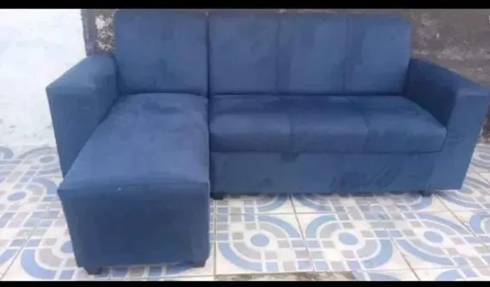Sofá de canto azul confortável 2.00 metros com cheis