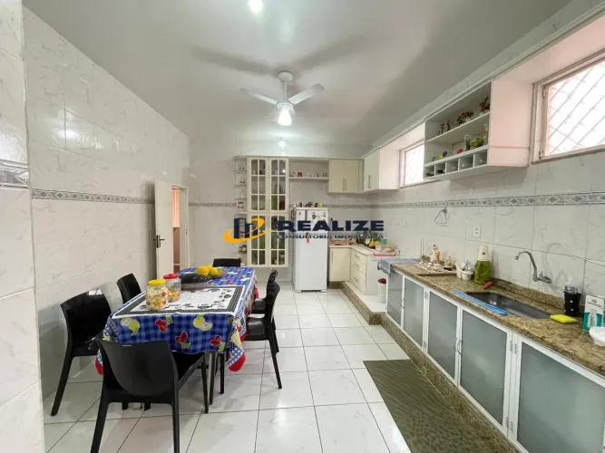 "" A L U G O "" Com Modulados  Logísticas Porto Açu  Magnifica Casa Turf 04 Qtos Lado TV R