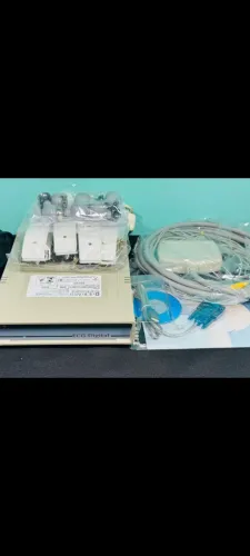 Aparelho de ECG marca micromed completo com cabo