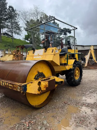 ROLO COMPACTADOR TEMA TERRA SPV735