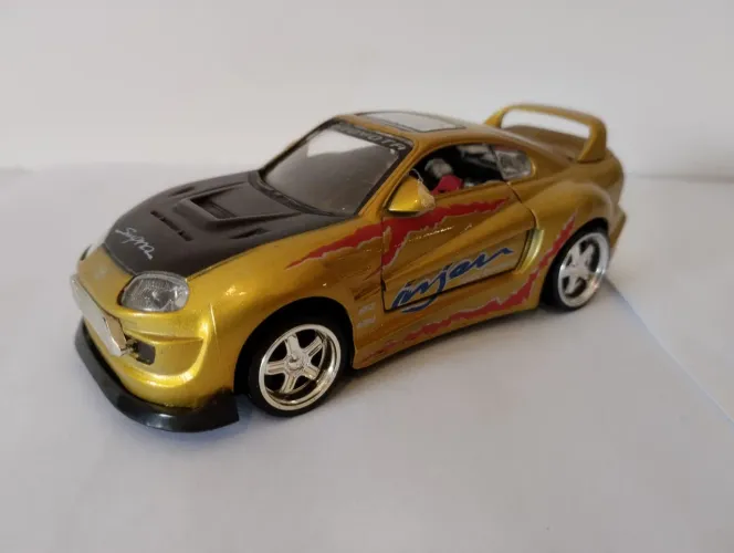 DTC - Miniatura Toyota Supra Tunado