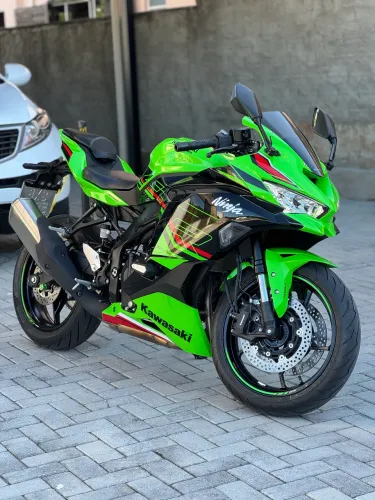 ZX4r 400 motor 4 cilindro 80cv