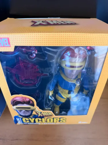Ciclope Beats Kingdom x-men marvel