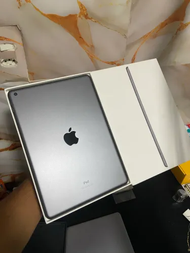 iPad 9 Geração 64GB