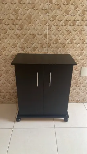 balcãoaparador, rack ou buffet. 