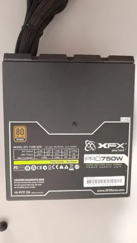 Fonte 750w 80 Plus ATX XFX 