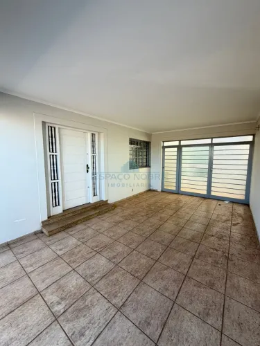 Casa à venda no Centro
