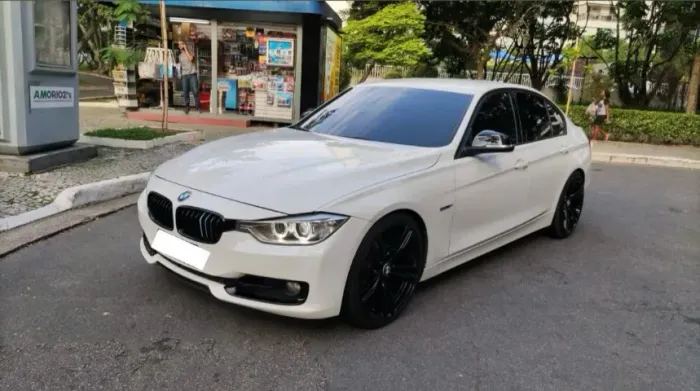 BMW 320I A Modern/sport TB 2.0/a.flex 16V 4P 2015