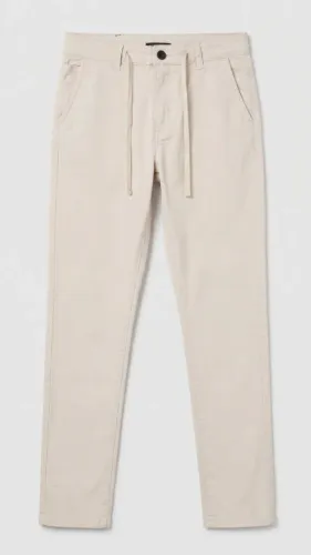 Calça Chino de Sarja Off-White (Seminova - Usada apenas 2 vezes)