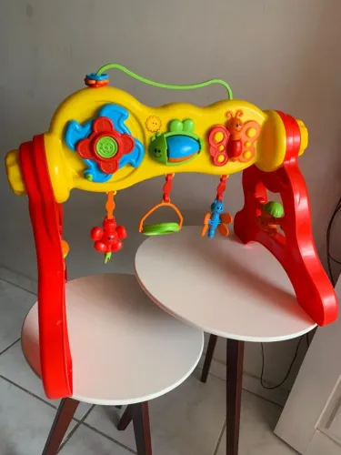 Desapego infantil brinquedo Maral