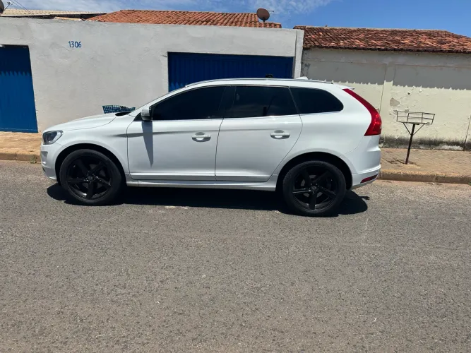 Volvo XC 60 2.0 T5 5P 2015
