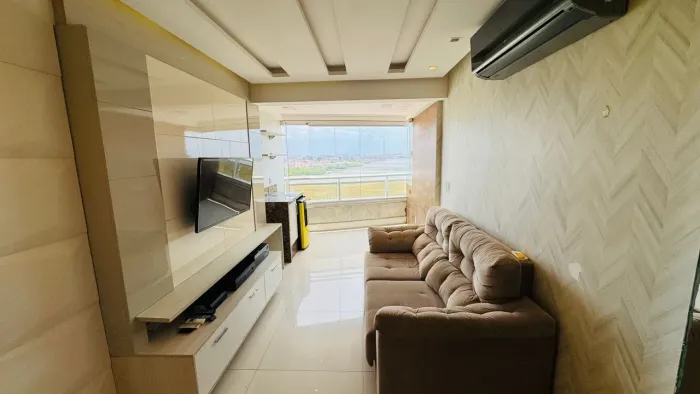 Apartamento para venda na Península