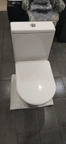 Vaso com caixa acoplada 