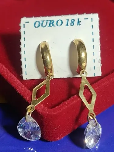 Brincos Ouro 18 Kilates Pedra Gota  Zircônia  2.00 Gr 35 mm                               
