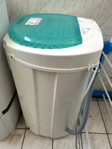 Centrífuga Britânia 15 kg cesto extra grande - Sem defeitos e em ótimo estado