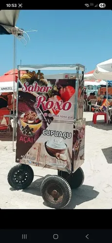 Carrinho de açai e cupuaçu