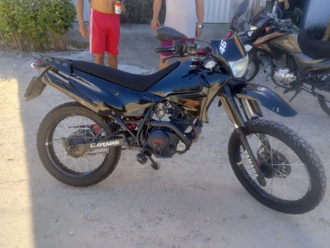 YAMAHA XTZ 125 MUITO NOVA
