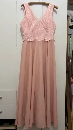 Vestido de festa rosé