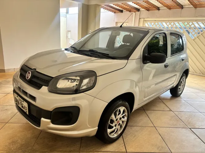 Fiat Uno Drive 1.0 Flex 6V 5P 2018