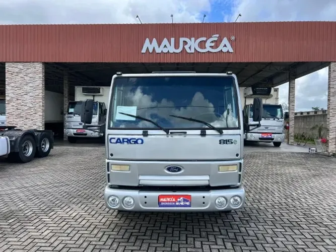 Ford Cargo 815 E Ano 2012 - Único dono