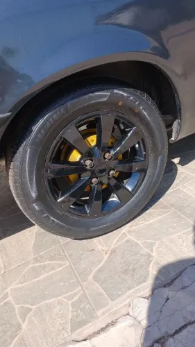 Rodas com pneus aro 14