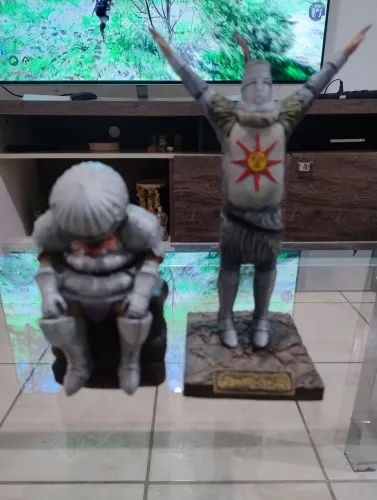 Siegmeyer e Solaire. Impressão 3D.