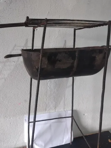 Churrasqueira de ferro