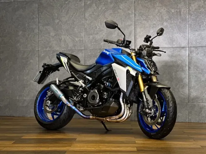 SUZUKI GSX-S 1000 2023/2024