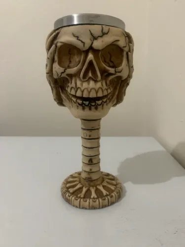 Cálice caveira decorativa