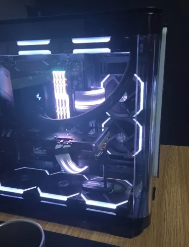 Cabos Lian Li Strimer V2 Plus 24p + GPU 8+8.