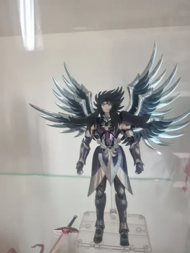 Vendo coleção de action figures mais expositor 