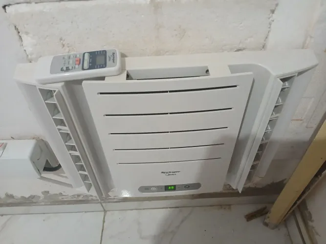AR CONDICIONADO MIDEA NA GARANTIA