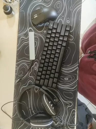 Kit gamer semi novo