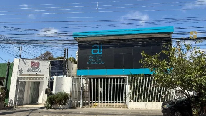 Casa Comercial disponível para locação - Localização Privilegiada no Centro de Cuiabá